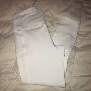 Fabletics Mila Pocket Capri